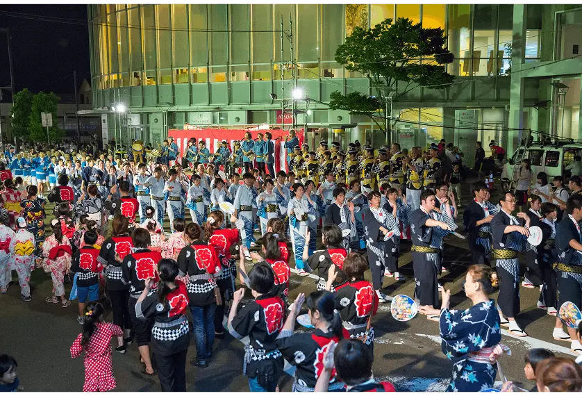 民謡街頭流し